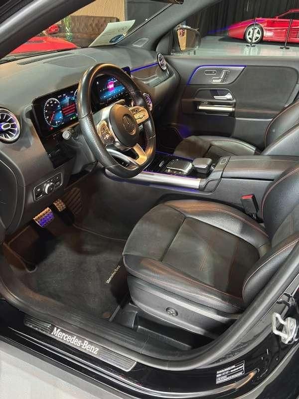 Usado Mercedes GLA250 218 CV (160 kW) 2020 Negro SUV