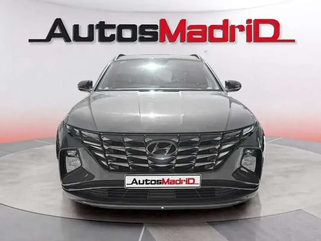 Usado Hyundai Tucson 232 CV (170 kW) 2021 Gris SUV