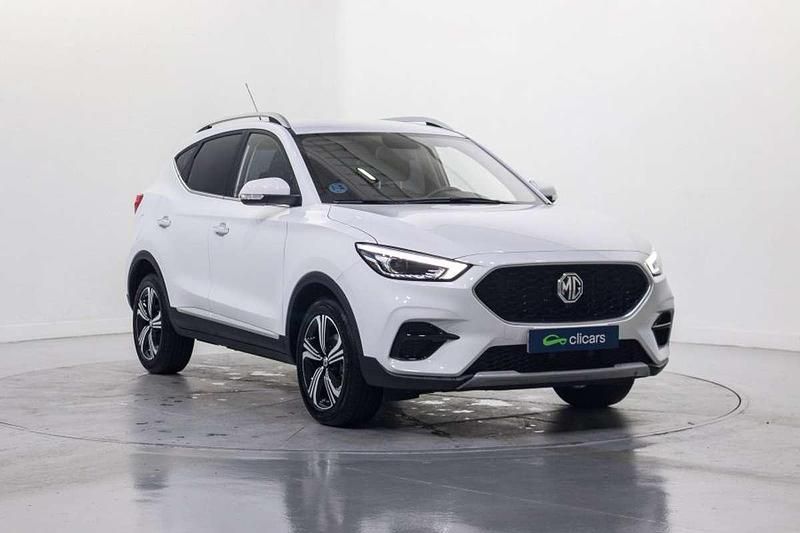 Usado MG ZS Comfort 106 CV (77 kW) 2023 Blanco SUV