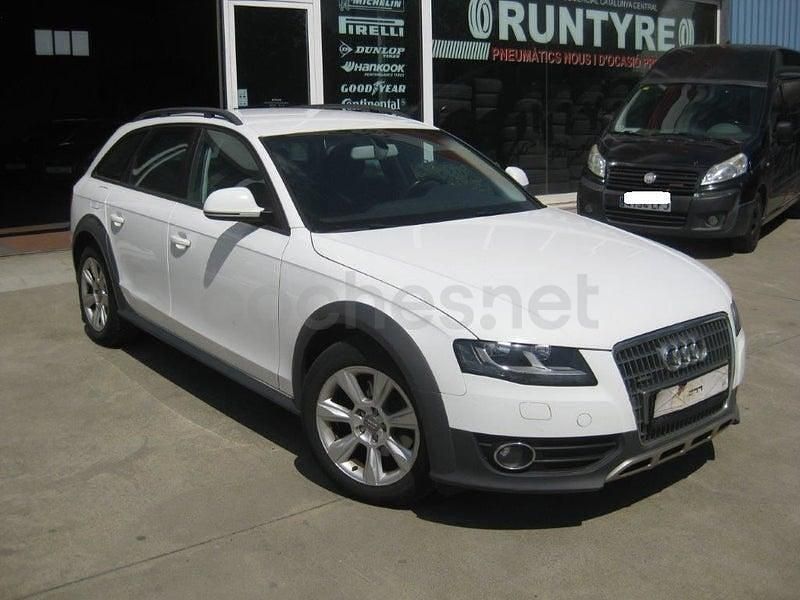 Usado Audi A4 Allroad 143 CV (105 kW) 2012 Blanco Familiar