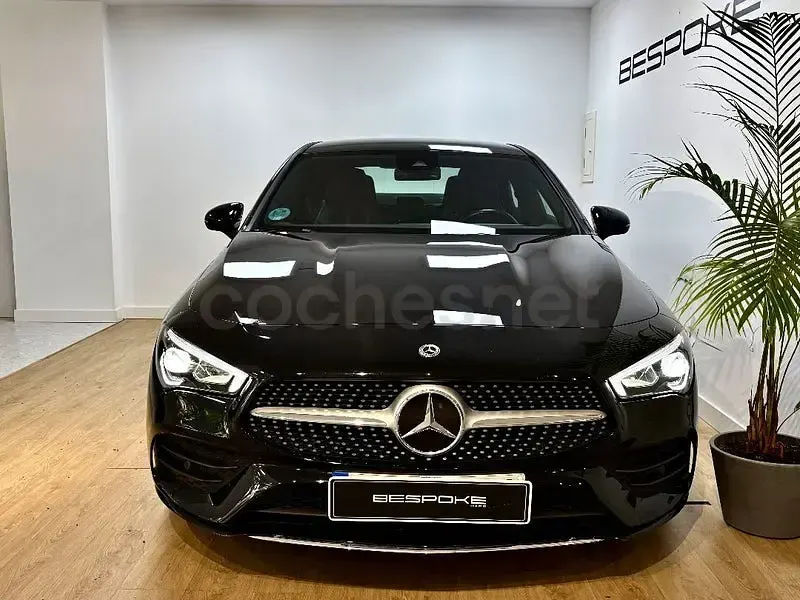Usado Mercedes CLA200 150 CV (110 kW) 2023 Negro Coupe