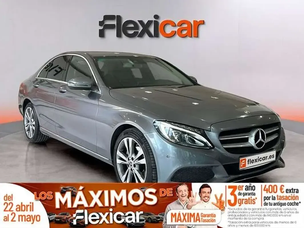 Usado Mercedes C220 170 CV (125 kW) 2018 Gris Berlina