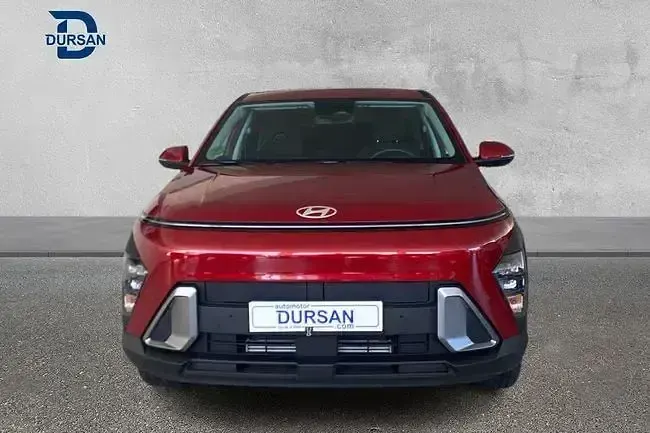 Usado Hyundai Kona 120 CV (88 kW) 2025 Rojo SUV