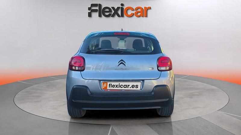 Usado Citroën C3 Feel 83 CV (61 kW) 2022 Gris Utilitario
