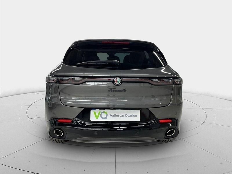 Usado Alfa Romeo Tonale Edizione Speciale 280 CV (205 kW) 2023 Gris SUV