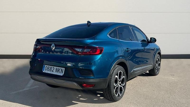 Usado Renault Arkana Intens 145 CV (106 kW) 2022 Azul SUV