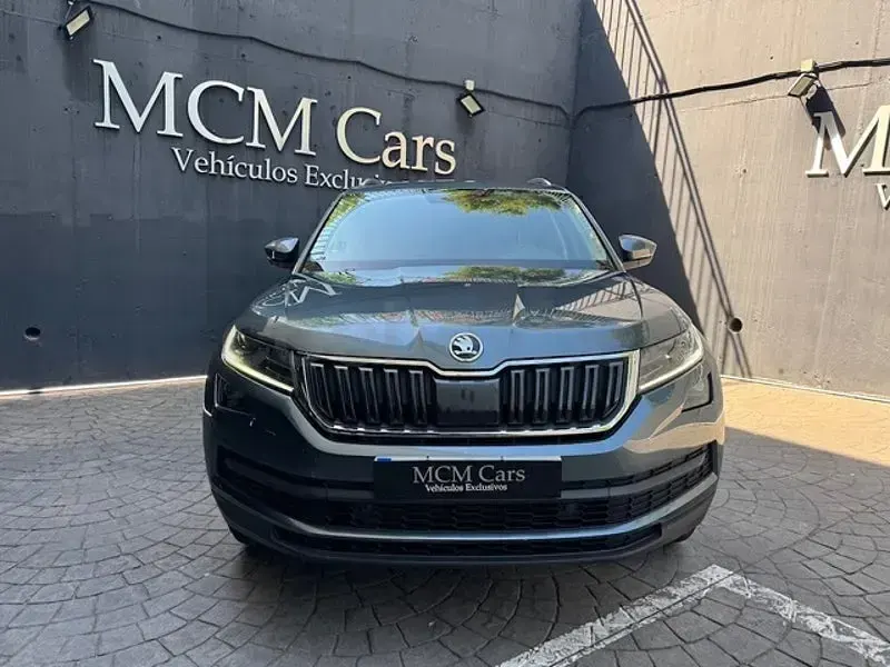 Usado Skoda Kodiaq Ambition 150 CV (110 kW) 2019 Gris SUV