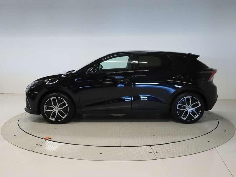 Usado MG MG4 EV Luxury 150 kW (204 CV) 2025 Negro Utilitario