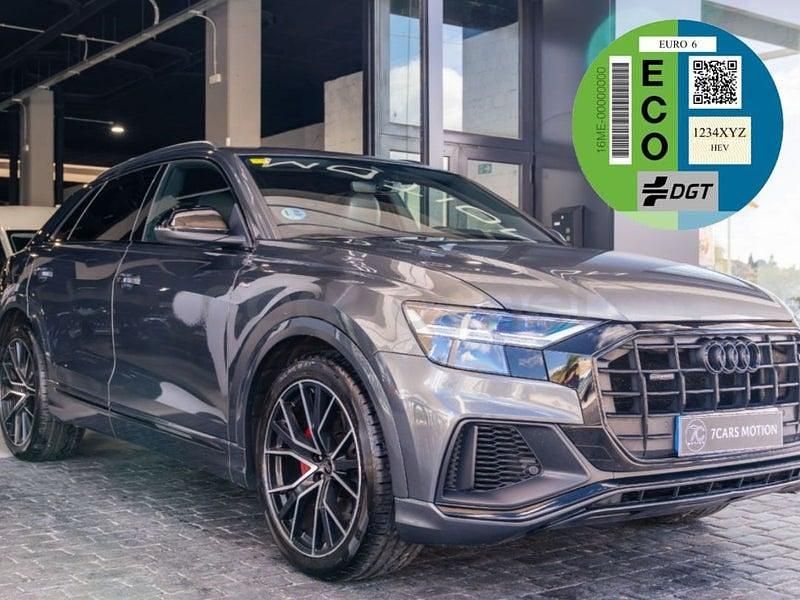 Usado Audi Q8 S-Line 231 CV (169 kW) 2020 Gris / plata SUV