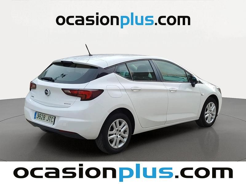 Usado Opel Astra Selective 105 CV (77 kW) 2016 Blanco