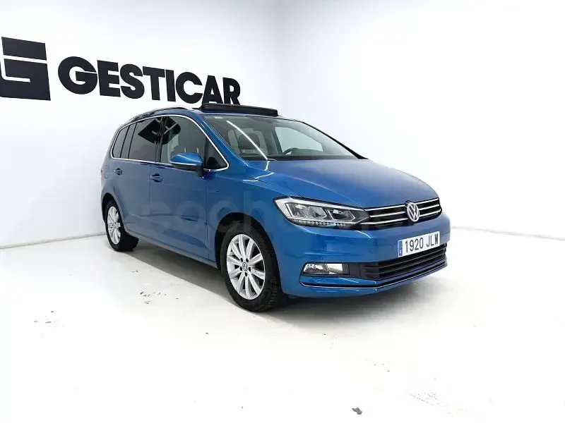 Usado VW Touran Sportline 150 CV (110 kW) 2016 Azul Monovolumen