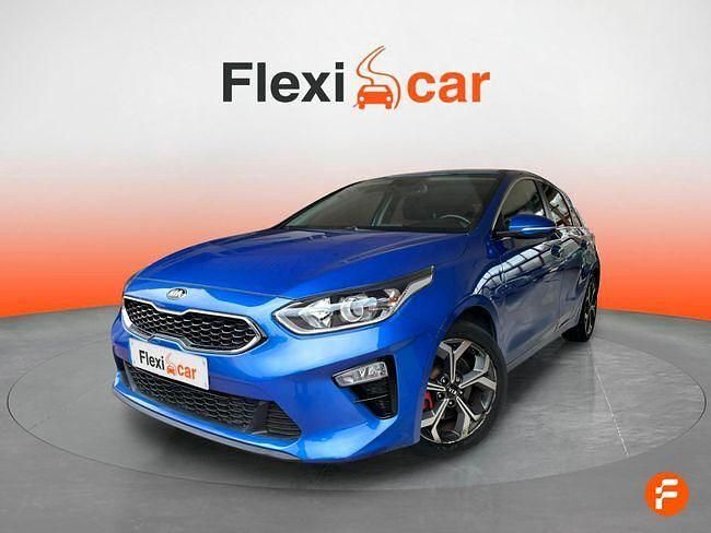 Usado Kia Ceed 136 CV (100 kW) 2018 Azul Utilitario