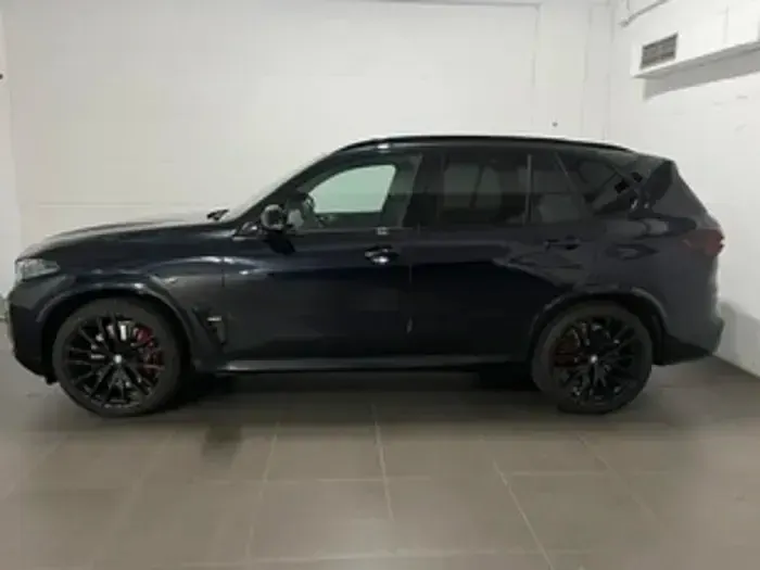 Usado BMW X5 M Sport 530 CV (389 kW) 2025 Negro SUV