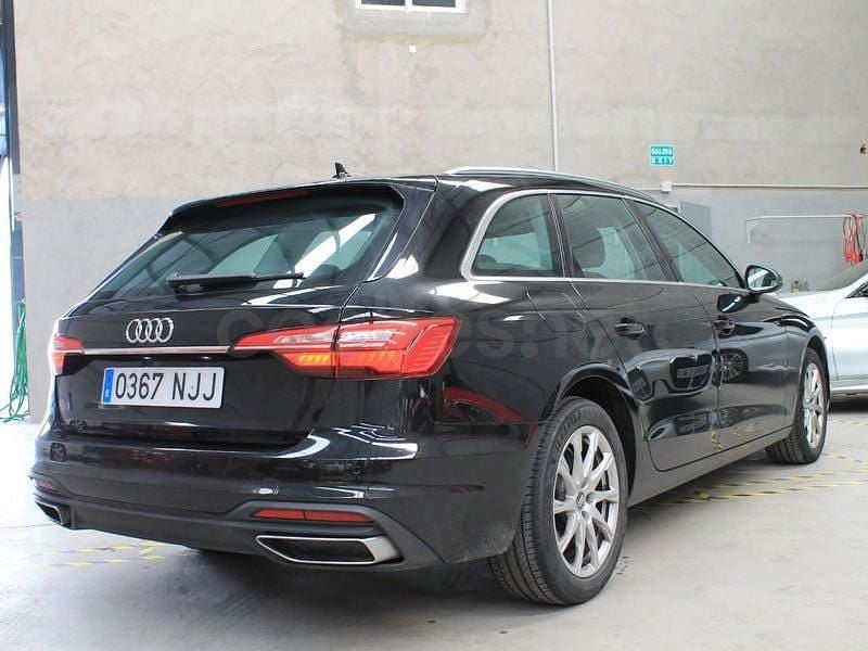 Usado Audi A4 Advanced Plus 163 CV (119 kW) 2020 Negro Familiar
