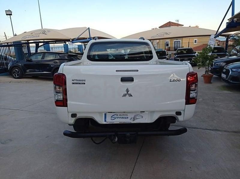 Usado Mitsubishi L200 150 CV (110 kW) 2020 Blanco Recogida