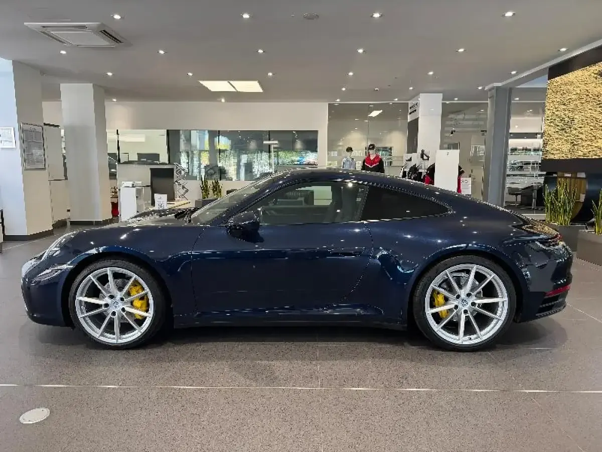 Usado Porsche 911 Carrera 4 385 CV (283 kW) 2020 Azul Coupe