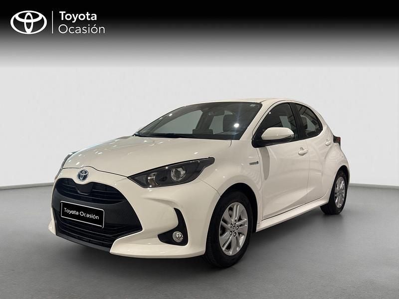 Blanco Usado 2021 Toyota Yaris Active | 18.490 € (Precio justo) - Imagen 1/4