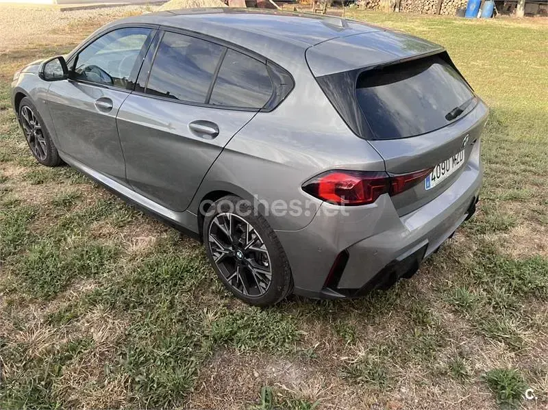 Usado BMW 120 163 CV (119 kW) 2025 Gris / plata Utilitario