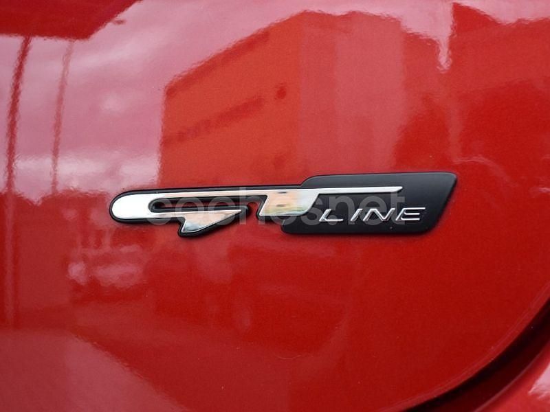 Usado Kia Rio GT-Line 100 CV (73 kW) 2020 Rojo Berlina
