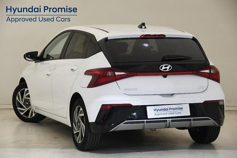 Usado Hyundai i20 99 CV (72 kW) 2024 Utilitario