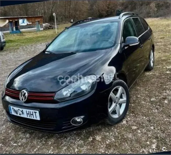 Usado VW Golf VII Advance 105 CV (77 kW) 2012 Negro Familiar