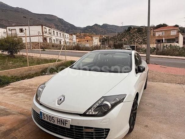 Usado Renault Laguna Coupé 150 CV (110 kW) 2012 Blanco Coupe