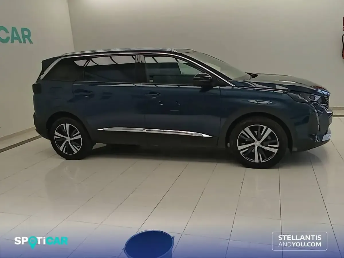 Occasion Peugeot 5008 Allure 131 PK (96 kW) 2022 Blauw SUV