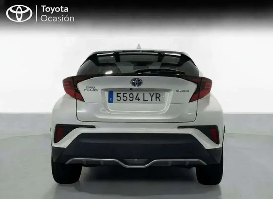 Usado Toyota C-HR Advance 122 CV (89 kW) 2022 Blanco SUV