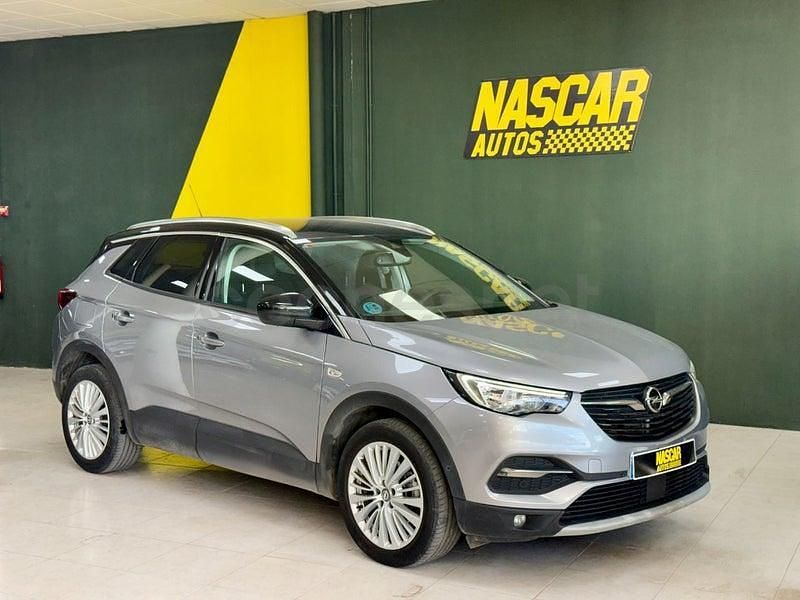Usado Opel Grandland X Selective 130 CV (95 kW) 2019 Gris / plata SUV