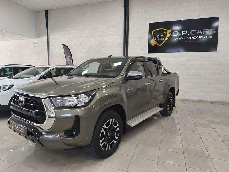 Usado Toyota HiLux 204 CV (150 kW) 2021 Verde Pickup/Camioneta