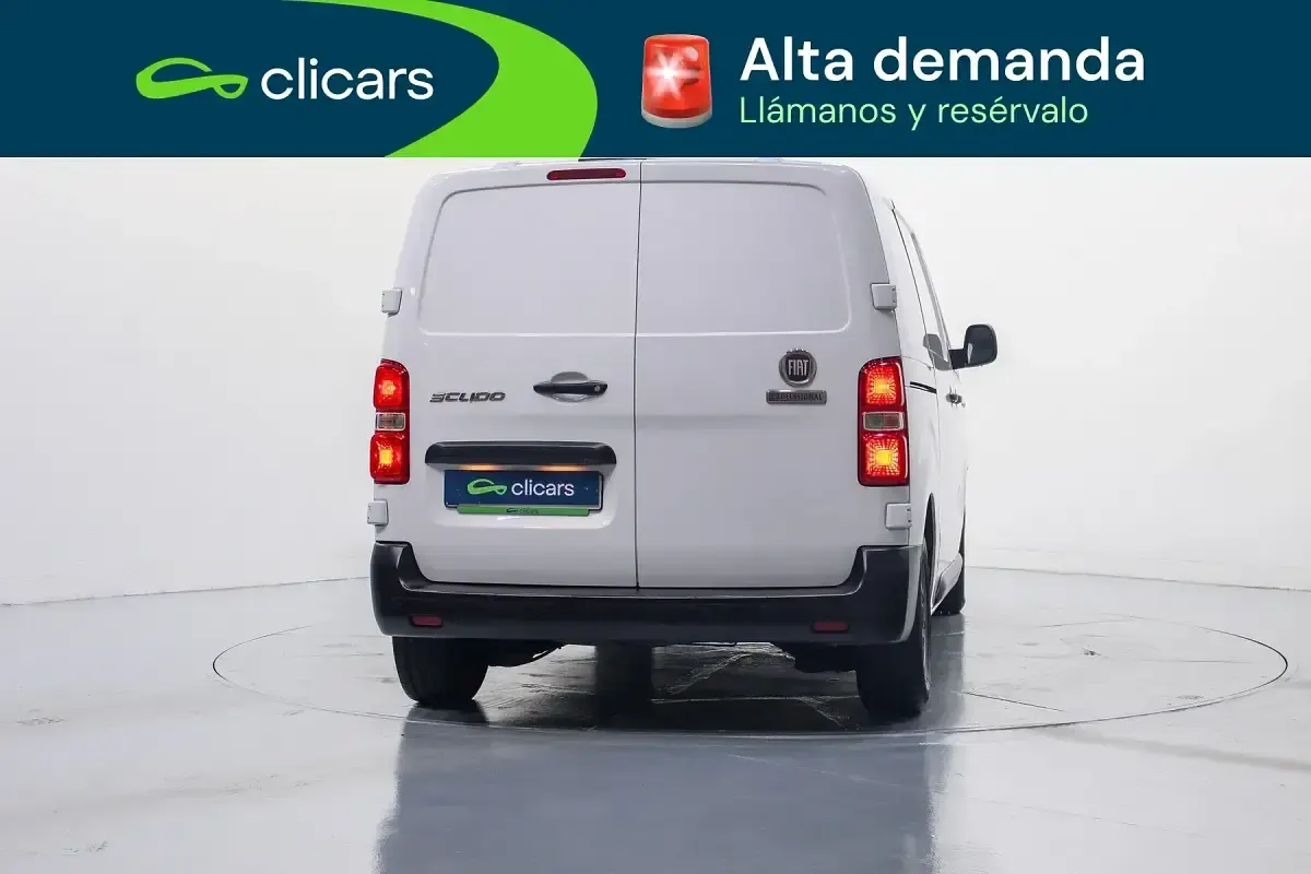 Usado Fiat Scudo 100 CV (73 kW) 2023 Blanco Van