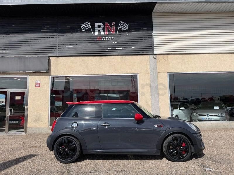 Usado Mini John Cooper Works 231 CV (169 kW) 2017 Gris / plata Utilitario