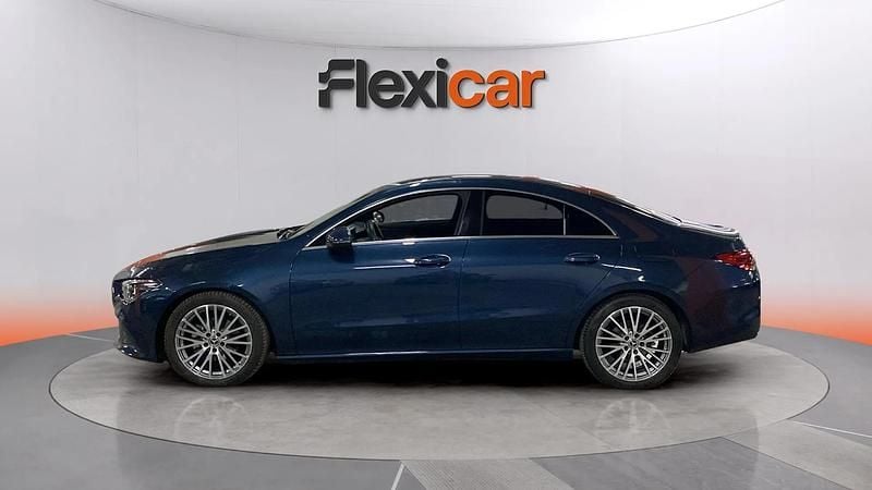 Usado Mercedes CLA180 136 CV (100 kW) 2023 Azul Berlina