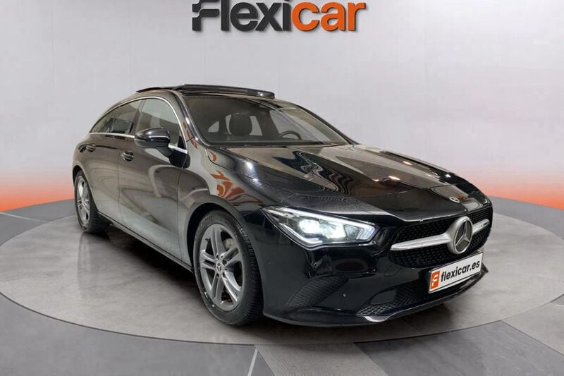 Negro Usado 2020 Mercedes CLA180 Shooting Brake Familiar | 21.690 € (Precio justo) - Imagen 1/4