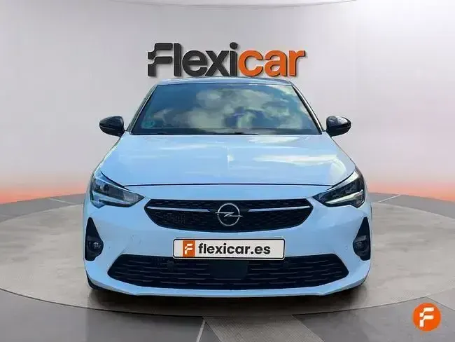 Usado Opel Corsa GS Line 102 CV (75 kW) 2023 Blanco Utilitario