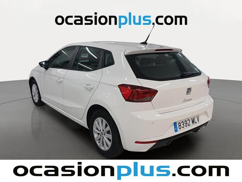 Usado Seat Ibiza Style 110 CV (80 kW) 2023 Blanco Berlina