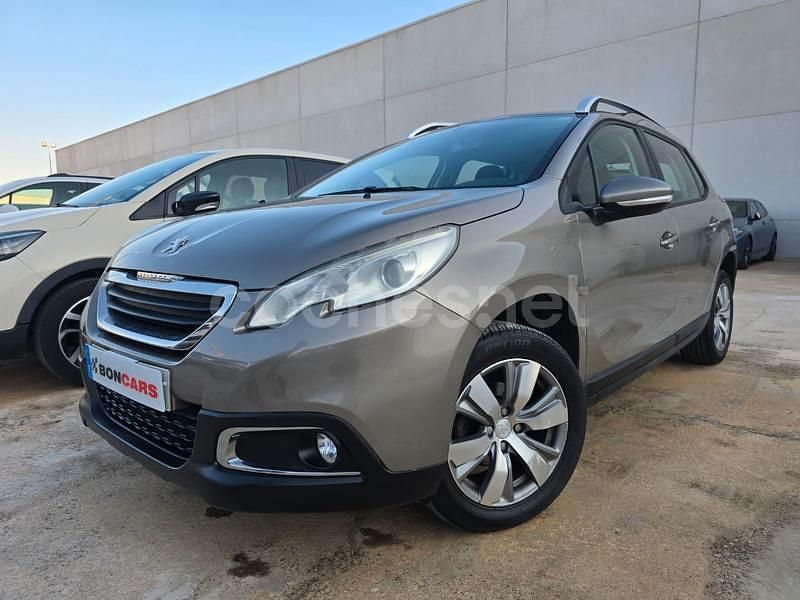Gris / plata Usado 2016 Peugeot 2008 Access SUV | 9500 € (Precio justo) - Imagen 1/4