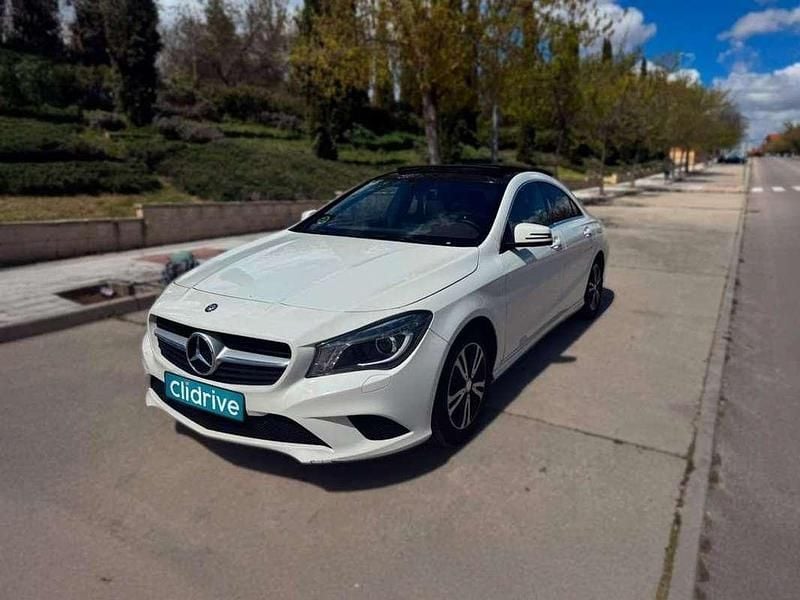 Usado Mercedes C200 Classic 136 CV (100 kW) 2014 Blanco Berlina