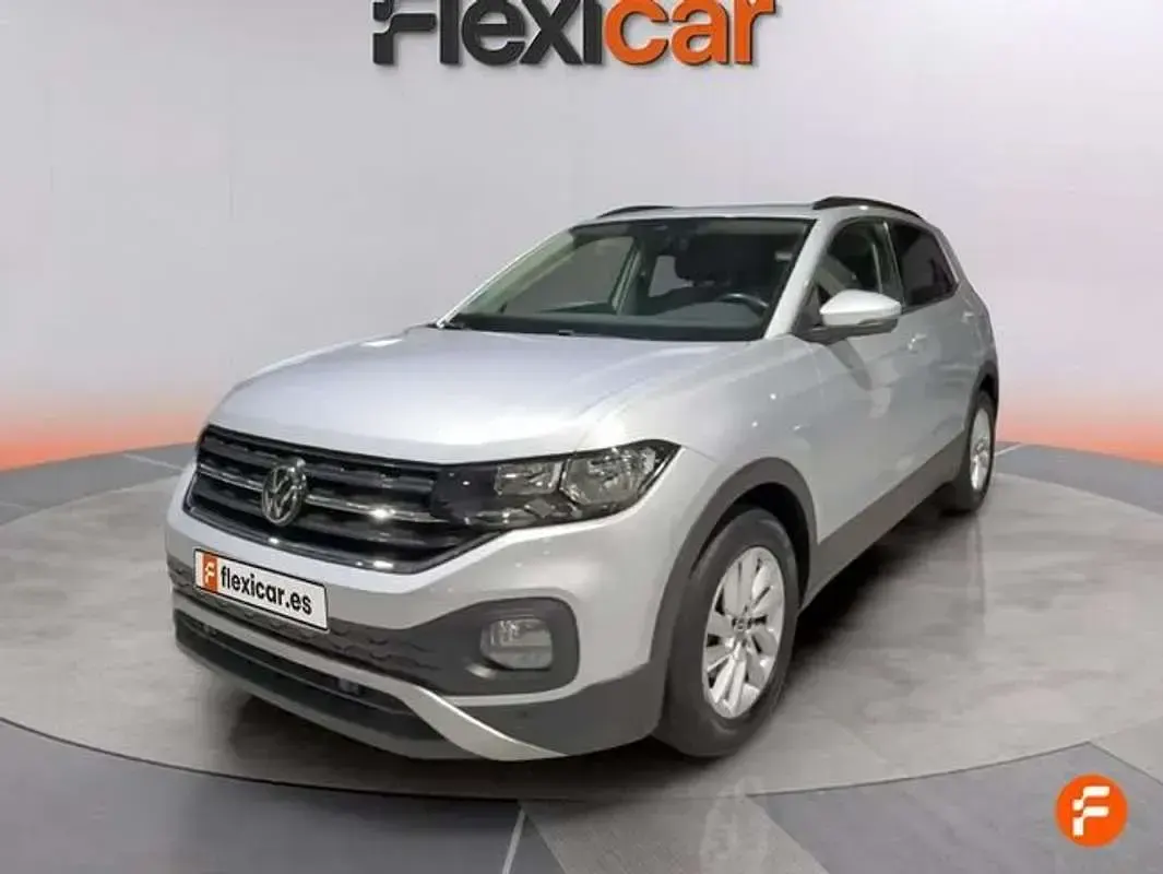 Usado VW T-Cross Advance 110 CV (80 kW) 2022 Gris SUV