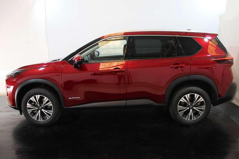 Usado Nissan X-Trail N-Connecta 207 CV (152 kW) 2023 Rojo SUV
