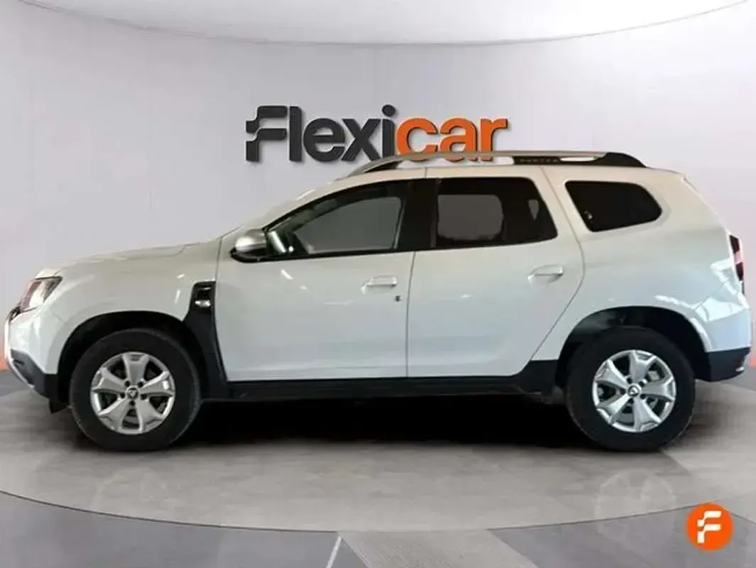 Begagnad Dacia Duster Comfort 116 HK (85 kW) 2021 Vit SUV