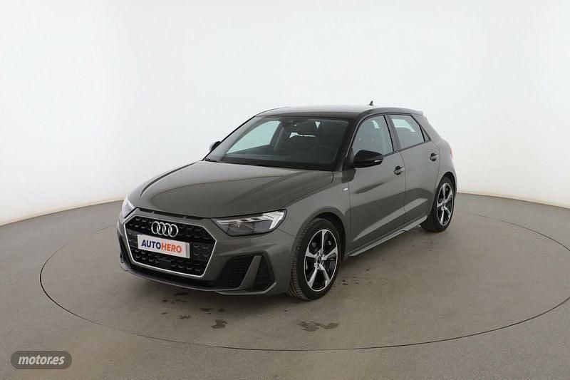 Gris Usado 2021 Audi A1 Comfort Berlina | 19.399 € (Precio justo) - Imagen 1/3