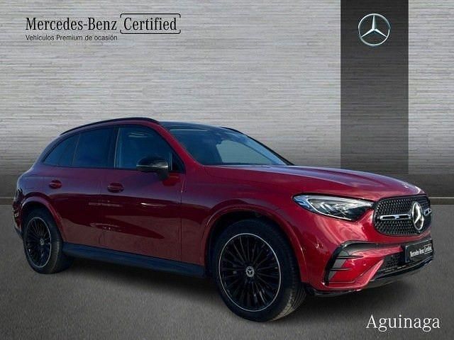 Occasion Mercedes GLC200 204 PK (150 kW) 2025 Rood SUV