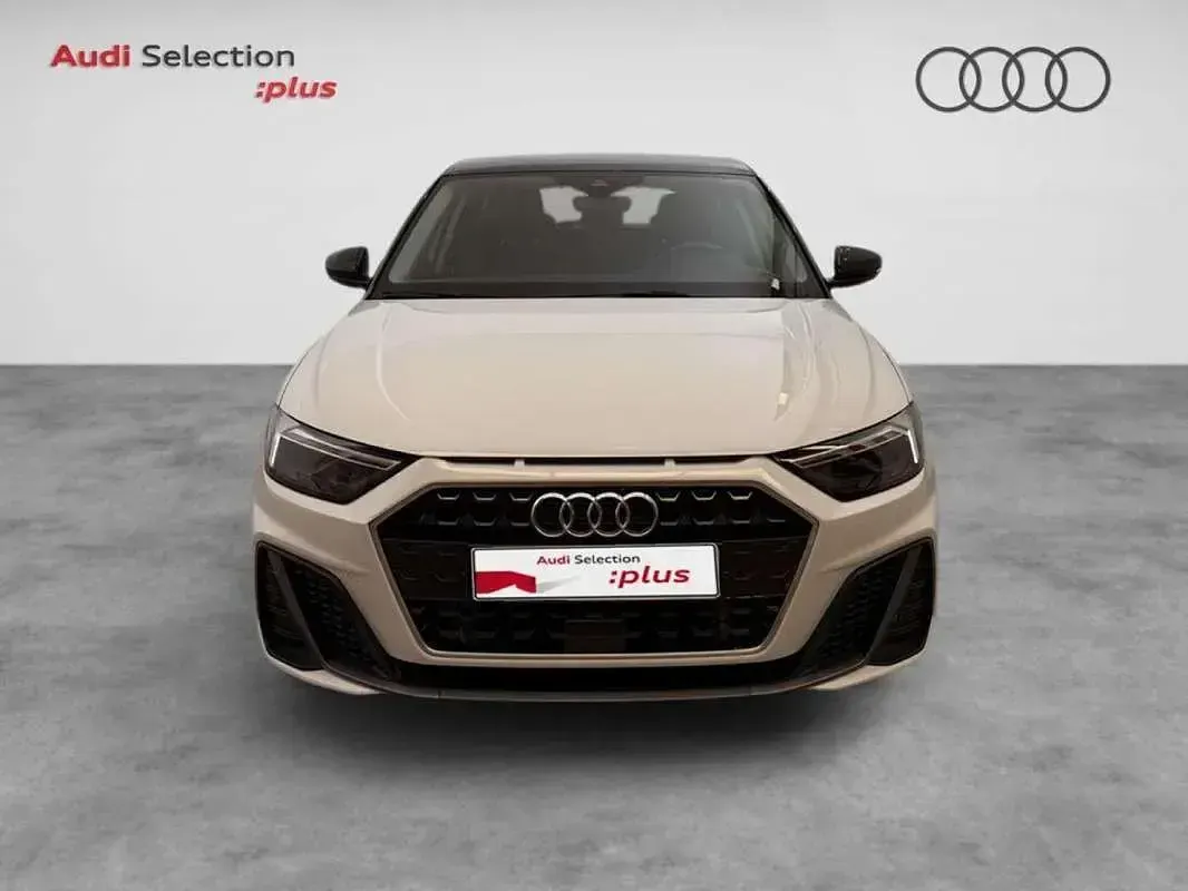 Usado Audi A1 Sportback Black Edition 95 CV (69 kW) 2022 Blanco Utilitario
