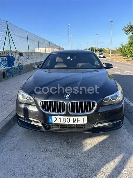 Usado BMW 518 150 CV (110 kW) 2015 Negro Berlina