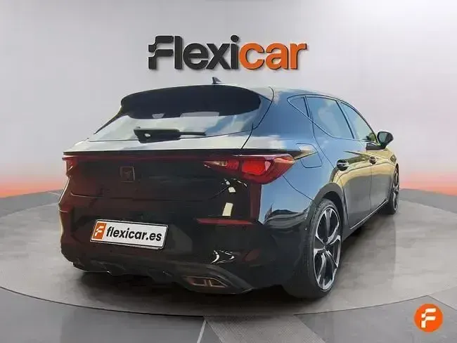 Usado Cupra Leon 204 CV (150 kW) 2022 Negro Berlina