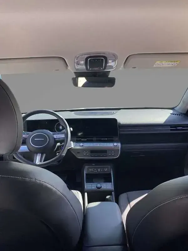 Usado Hyundai Kona Blackline 111 kW (151 CV) 2023 Negro SUV