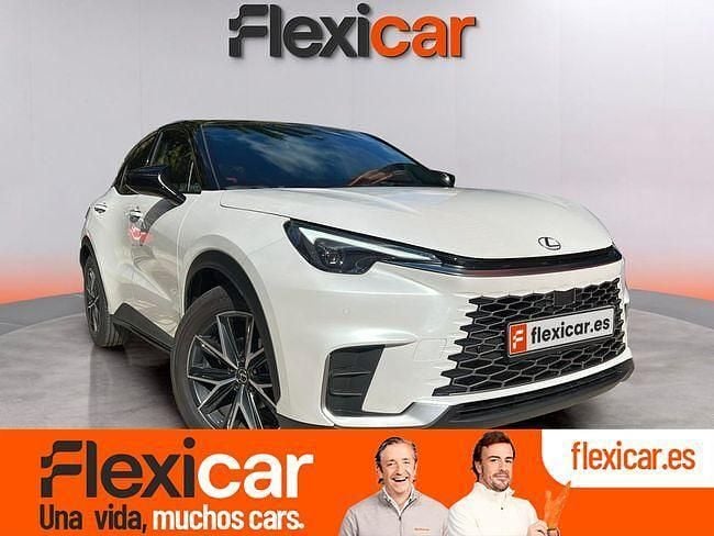 Blanco Usado 2024 Lexus LBX SUV | 33.990 € (Precio justo) - Imagen 1/4