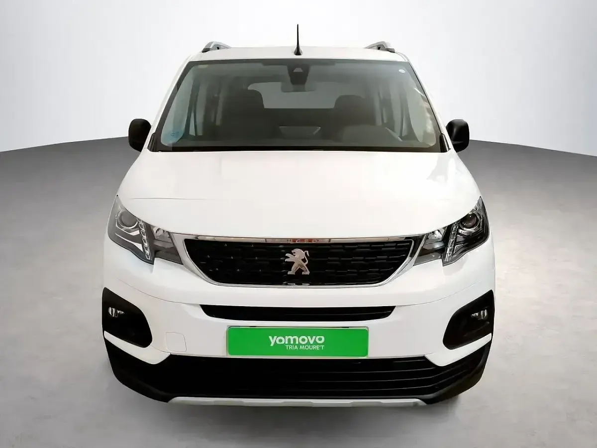 Usado Peugeot Rifter Allure 101 CV (74 kW) 2023 Blanco Monovolumen