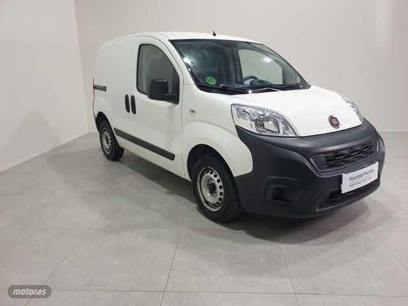 Usado Fiat Fiorino 75 CV (55 kW) 2018 Blanco Monovolumen